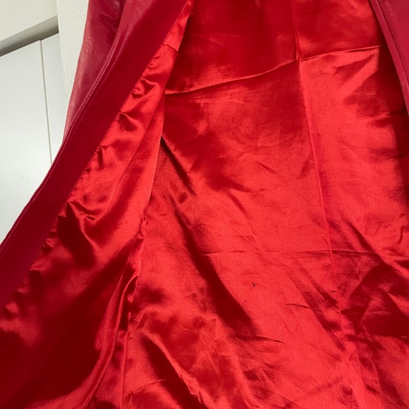 Women's Red Leather Jacket - Picture 4 of 7